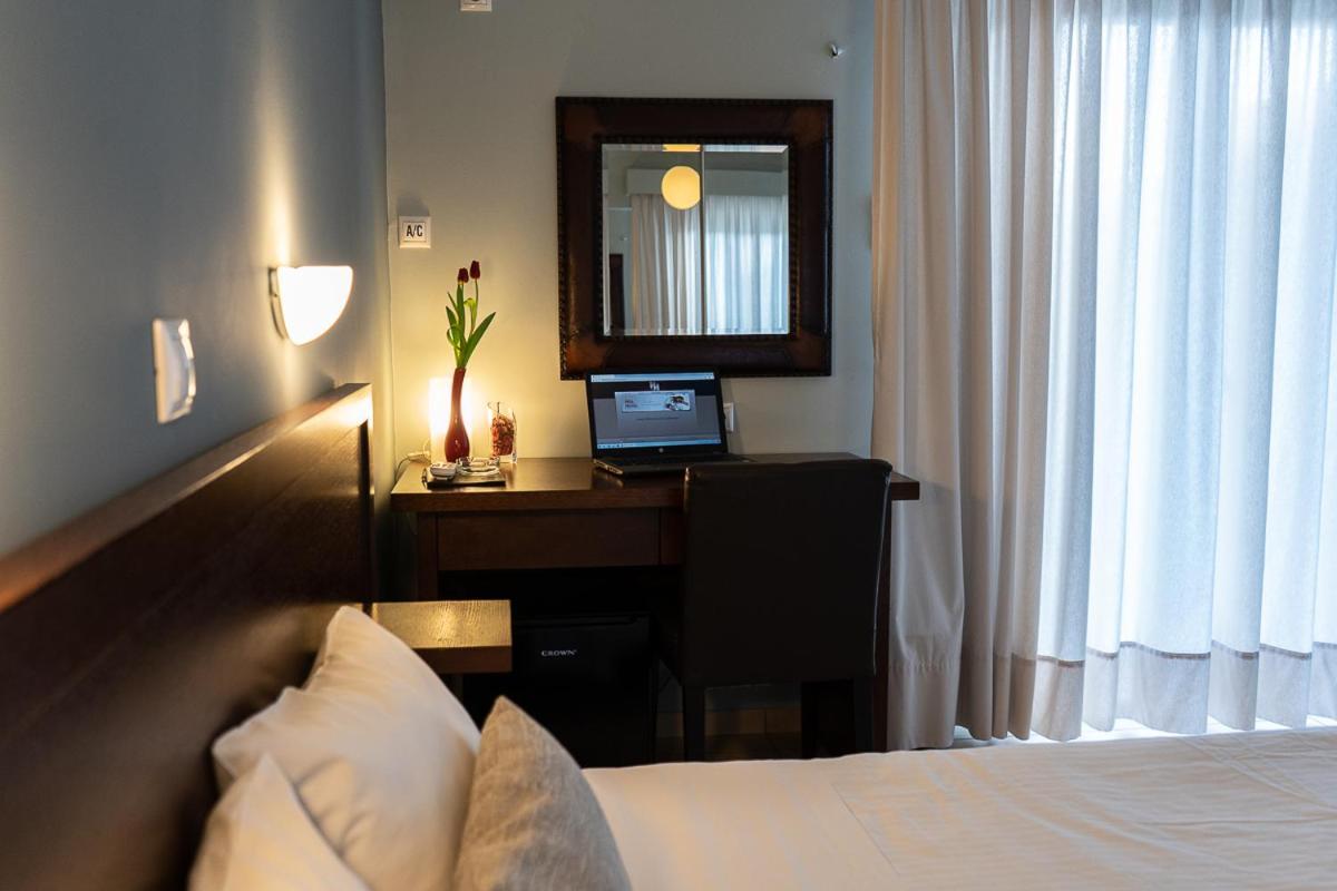 אתונה Hotel Hill מראה חיצוני תמונה