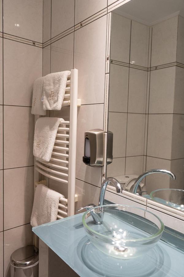 אתונה Hotel Hill מראה חיצוני תמונה